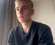 echowraith is a 18 year old male webcam sex model.