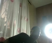 black_rossy is a 30 year old female webcam sex model.