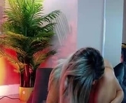 avrillcyrux is a  year old female webcam sex model.