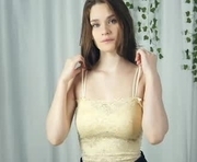 diablobae is a 19 year old female webcam sex model.