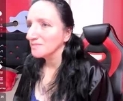 andrefoxx_ is a 47 year old female webcam sex model.