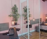 _aline_hall is a 34 year old female webcam sex model.