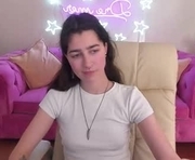 bear_sun is a 18 year old female webcam sex model.