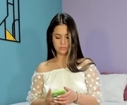 aelia_ is a 20 year old female webcam sex model.