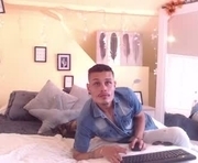 luxor_alix is a  year old couple webcam sex model.