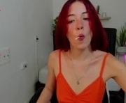 scarlett_rosee_ is a 21 year old female webcam sex model.
