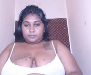 indiancoco is a 33 year old female webcam sex model.