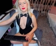 andromedasoul is a 35 year old female webcam sex model.