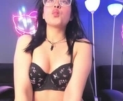 alexandraa_torress is a 18 year old female webcam sex model.