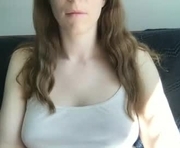 rose77782 is a  year old female webcam sex model.