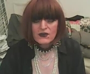 veronique2022 is a  year old shemale webcam sex model.