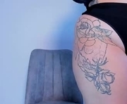 marrena_ is a 21 year old female webcam sex model.