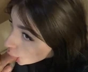 lisaanddenis is a 22 year old couple webcam sex model.