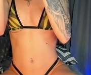 agent_blonde is a 22 year old female webcam sex model.
