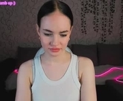 cocacolastic_ is a 18 year old female webcam sex model.