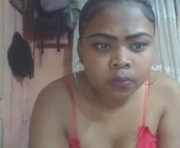pamela0586 is a 25 year old female webcam sex model.