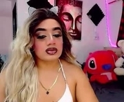 danipein is a 23 year old shemale webcam sex model.
