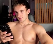 paul_rubini is a 26 year old male webcam sex model.