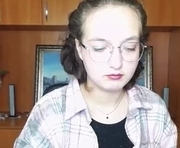 mistyrosee is a 18 year old female webcam sex model.