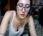 chilicheesebite is a 24 year old female webcam sex model.