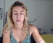 carolina_zaens is a 42 year old female webcam sex model.