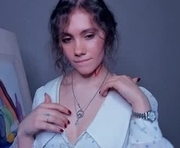 argentsouls is a 18 year old female webcam sex model.
