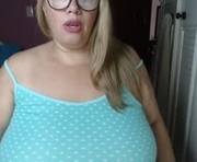 elizabethtaylor1 is a 42 year old female webcam sex model.