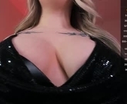 sammy_blush is a 21 year old female webcam sex model.