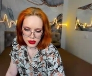 red_babe is a 18 year old female webcam sex model.