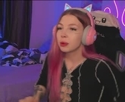 stacy_quinst is a 19 year old female webcam sex model.