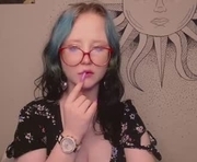 lilhornyprincess is a 20 year old female webcam sex model.