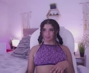 sweett_rouse_ is a 21 year old female webcam sex model.