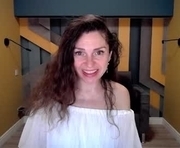 ellalongs is a 34 year old female webcam sex model.