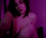 lulawilds is a 24 year old female webcam sex model.
