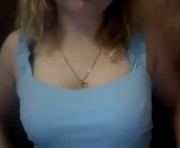 riveramaureen is a 28 year old female webcam sex model.
