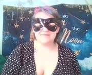 worriedrose_xo is a 22 year old female webcam sex model.