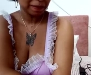 rachelannxd is a 23 year old female webcam sex model.