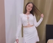 bridgethetherington is a  year old female webcam sex model.