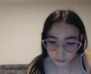 laurentt0229 is a 29 year old female webcam sex model.