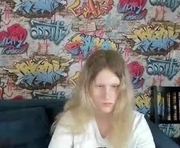 sansa_kisss is a 19 year old female webcam sex model.