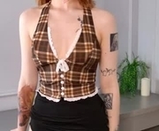 lisa_lisandia is a 19 year old female webcam sex model.