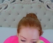 tinabrook is a 25 year old female webcam sex model.