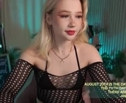 laurawifeness is a 22 year old female webcam sex model.