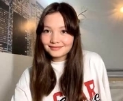 kassandrataulbee is a 18 year old female webcam sex model.