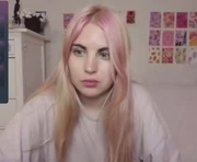 pawwsup1 is a 25 year old female webcam sex model.