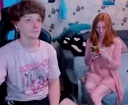laksmrrr is a 24 year old couple webcam sex model.