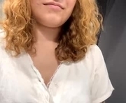 portiadunnuck is a 18 year old female webcam sex model.