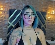 alahia_dangelo_ is a  year old female webcam sex model.