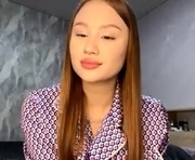 twivi is a  year old female webcam sex model.