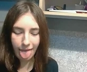 tempiebunting is a 18 year old female webcam sex model.